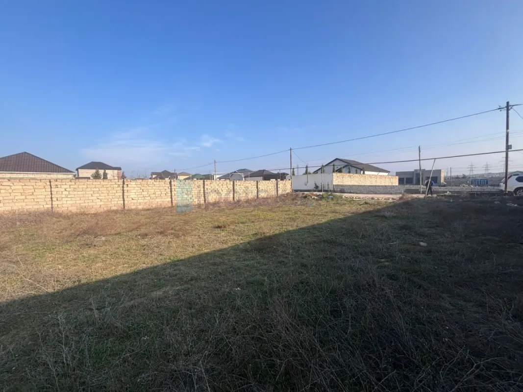 Satılır torpaq sahəsi 6 m²