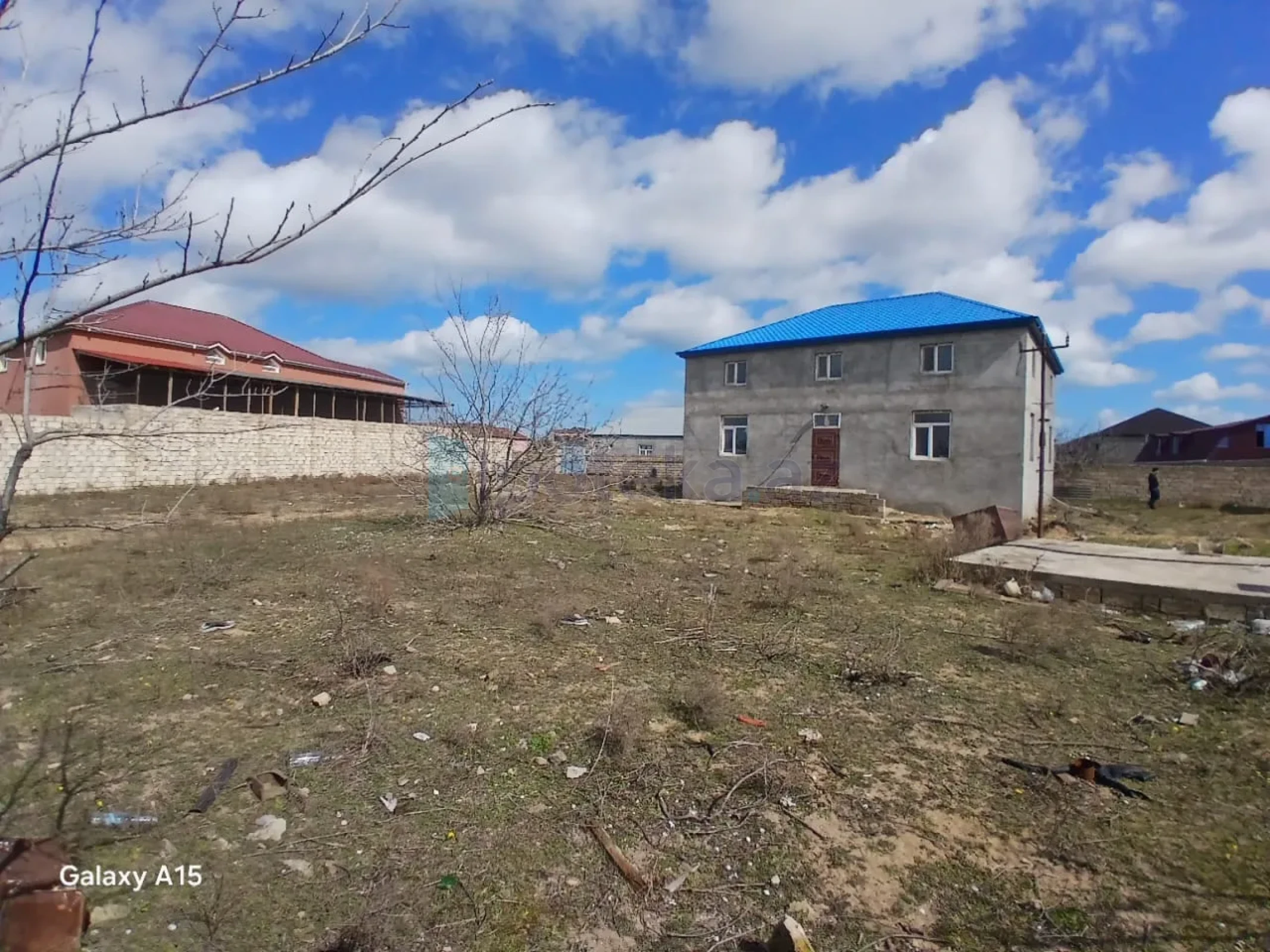 Satılır 5 otaqlı mənzil 260 m²