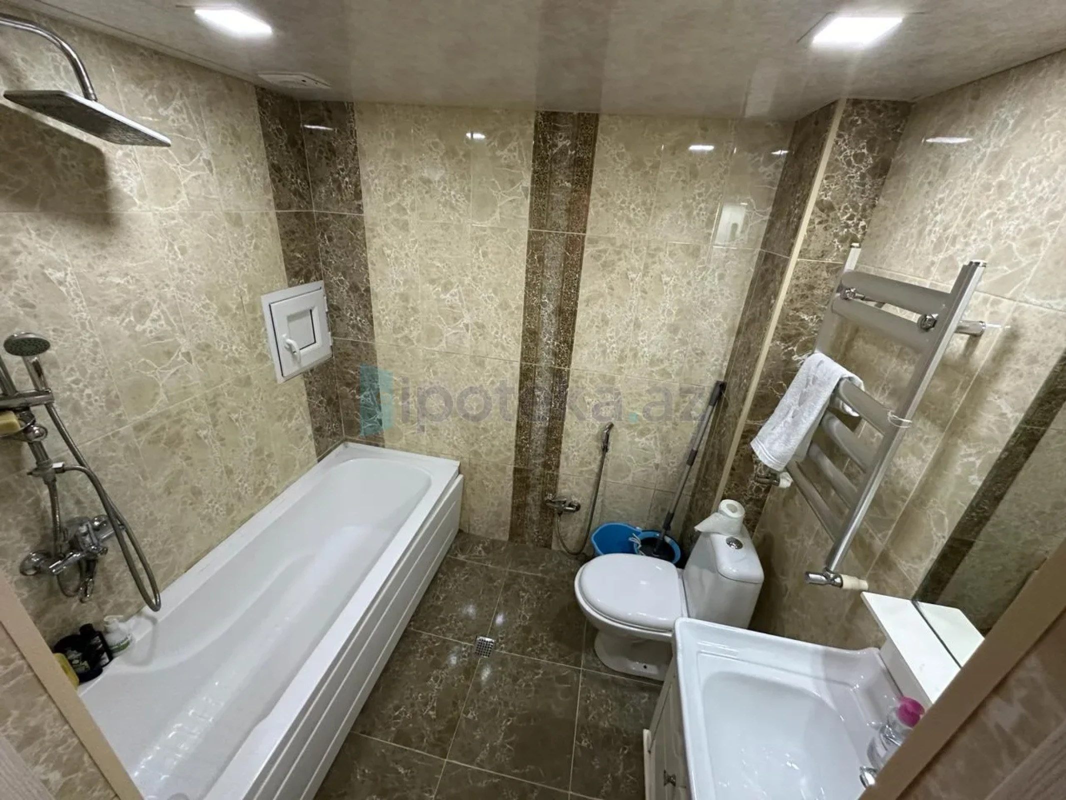 Satılır 2 otaqlı yeni tikili 50 m²