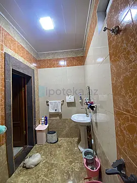 Satılır 4 otaqlı həyət evi 320 m²