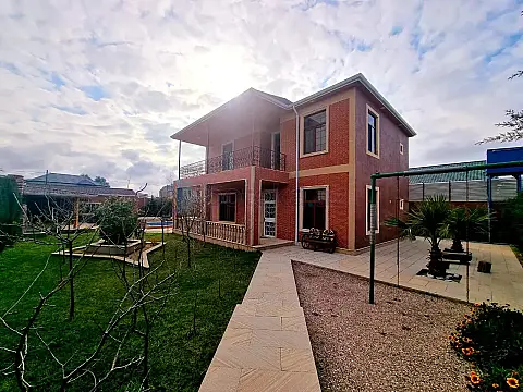 Satılır 4 otaqlı mənzil 200 m² — Bakı, Mərdəkan 4 otaq 200.00 m²