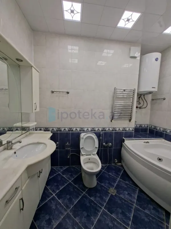 Satılır 4 otaqlı yeni tikili 165 m²