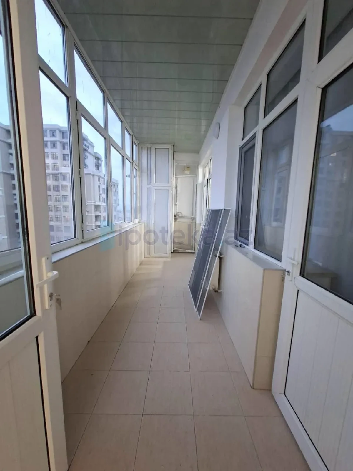 Satılır 4 otaqlı yeni tikili 165 m²