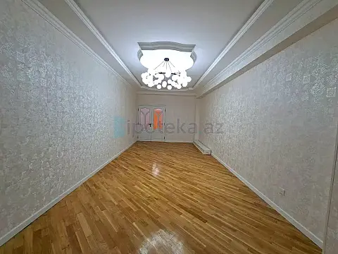 Satılır 4 otaqlı yeni tikili 165 m²