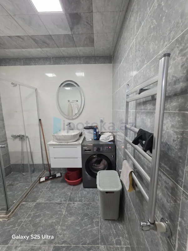 Satılır 2 otaqlı yeni tikili 77 m²