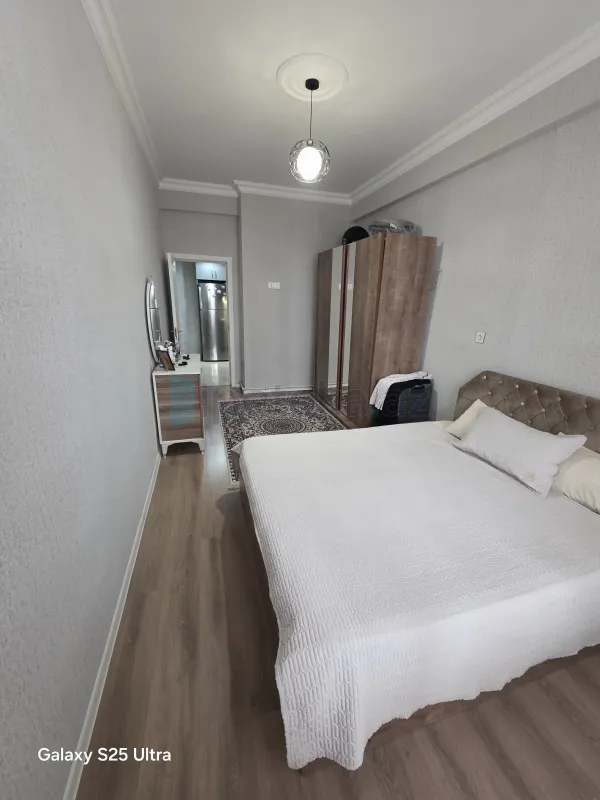 Satılır 2 otaqlı yeni tikili 77 m²