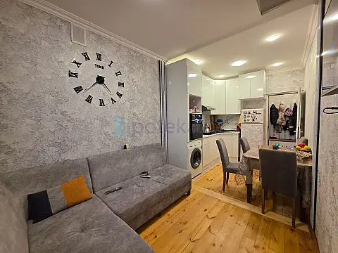 Satılır 3 otaqlı köhnə tikili 50 m² — Bakı, Mərdəkan 3 otaq 50.00 m²