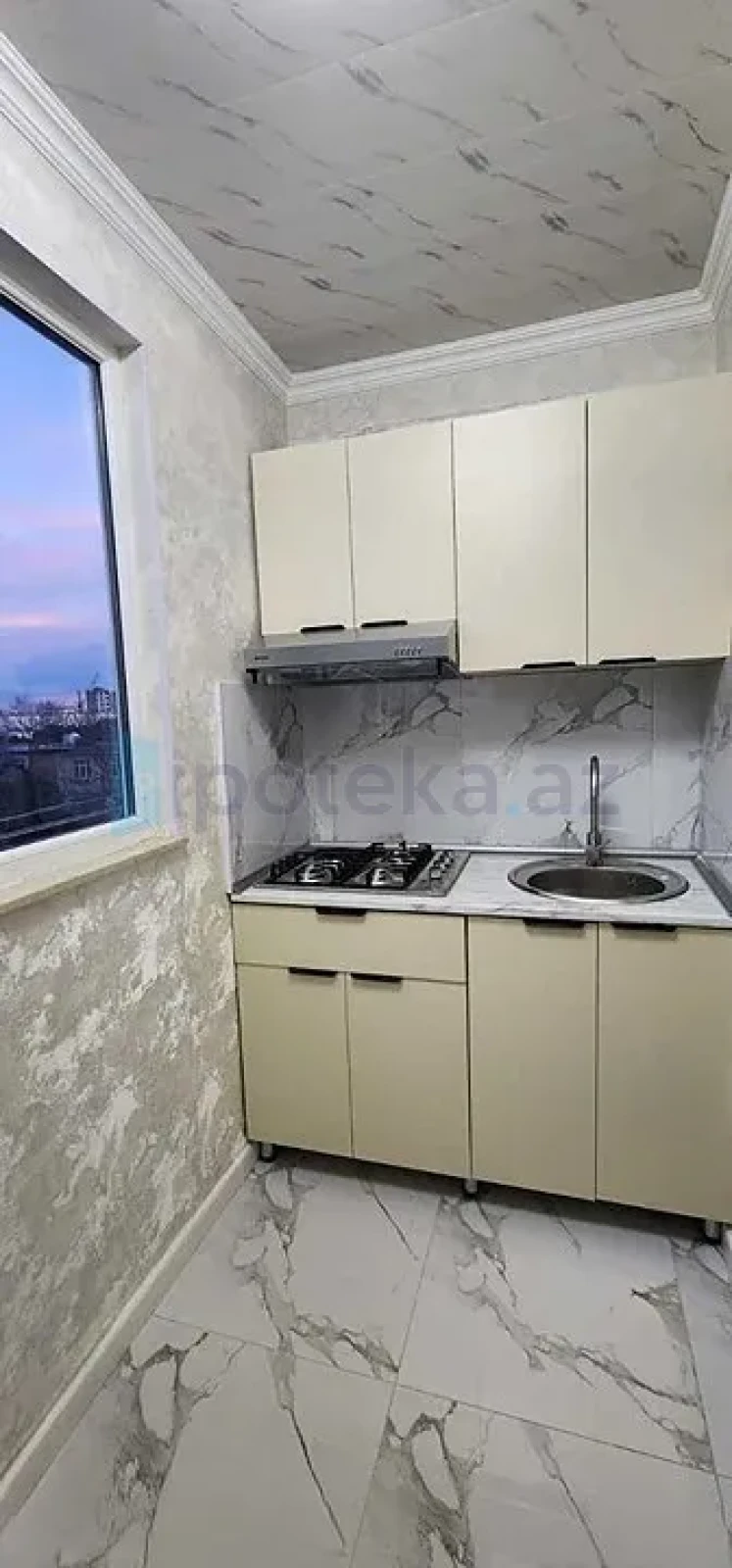 Satılır 2 otaqlı köhnə tikili 39 m²