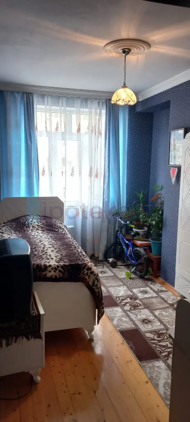 Satılır 3 otaqlı yeni tikili 85 m²