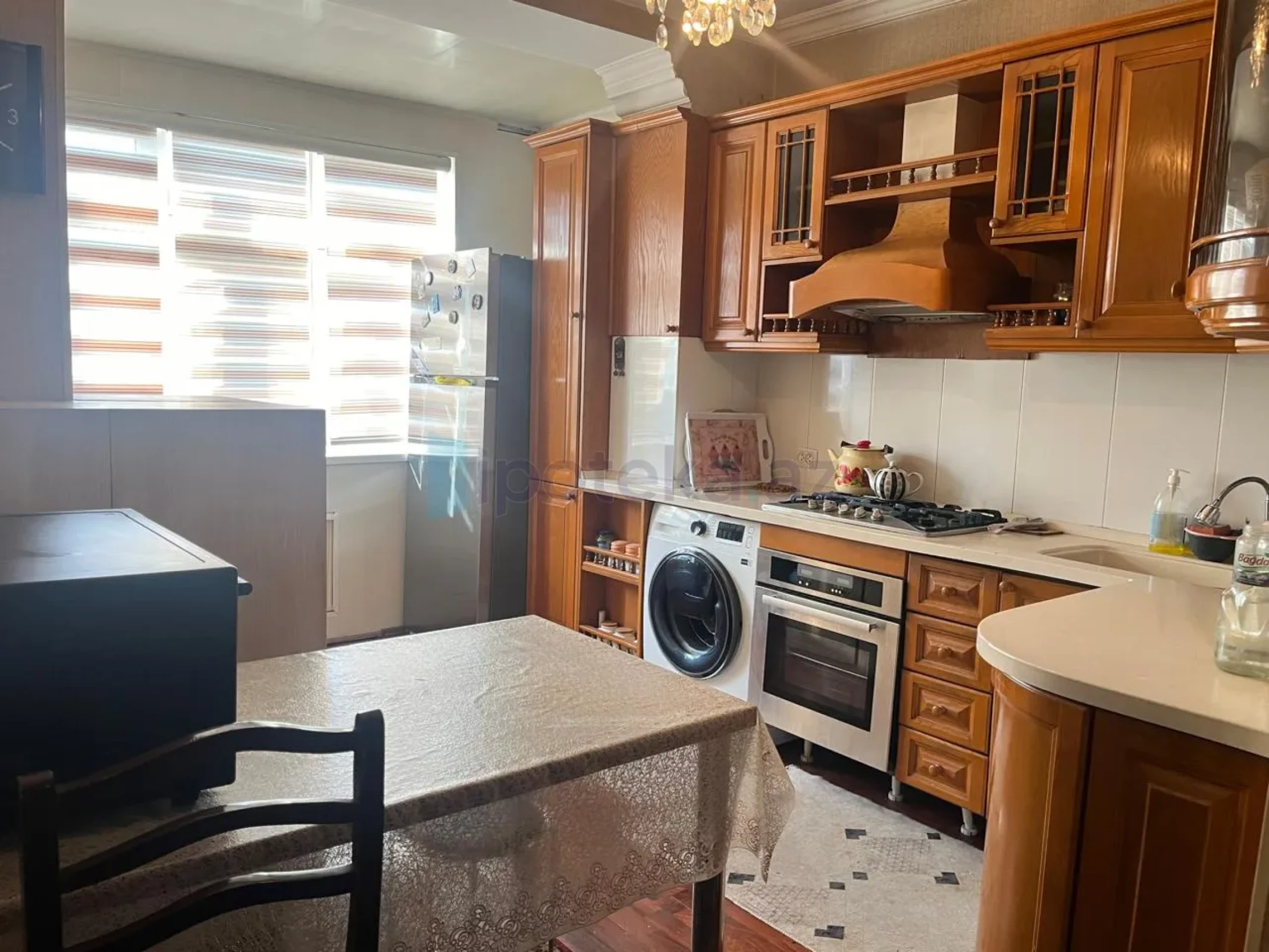 Satılır 5 otaqlı köhnə tikili 116 m²