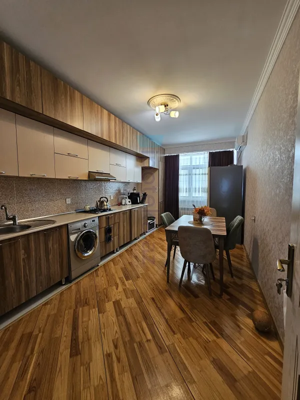 Satılır 3 otaqlı yeni tikili 96 m²