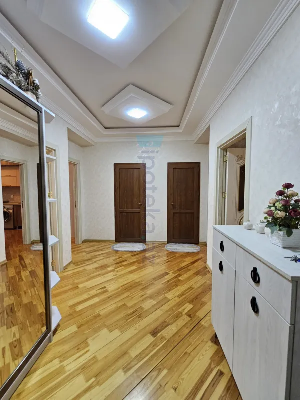 Satılır 3 otaqlı yeni tikili 96 m²