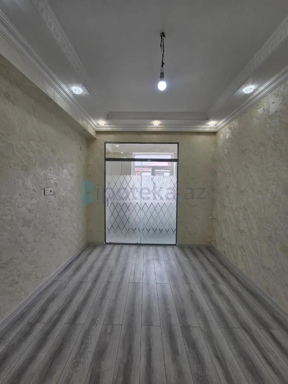 Satılır 2 otaqlı yeni tikili 44 m²
