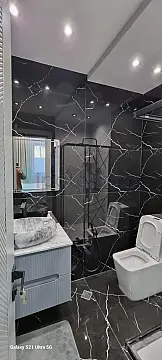 Satılır 5 otaqlı həyət evi 220 m²