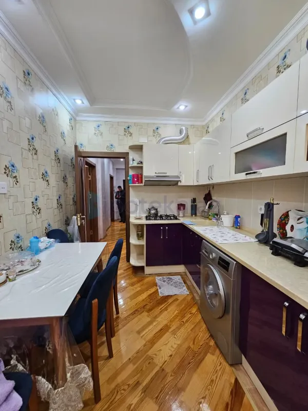 Satılır 2 otaqlı yeni tikili 688 m²