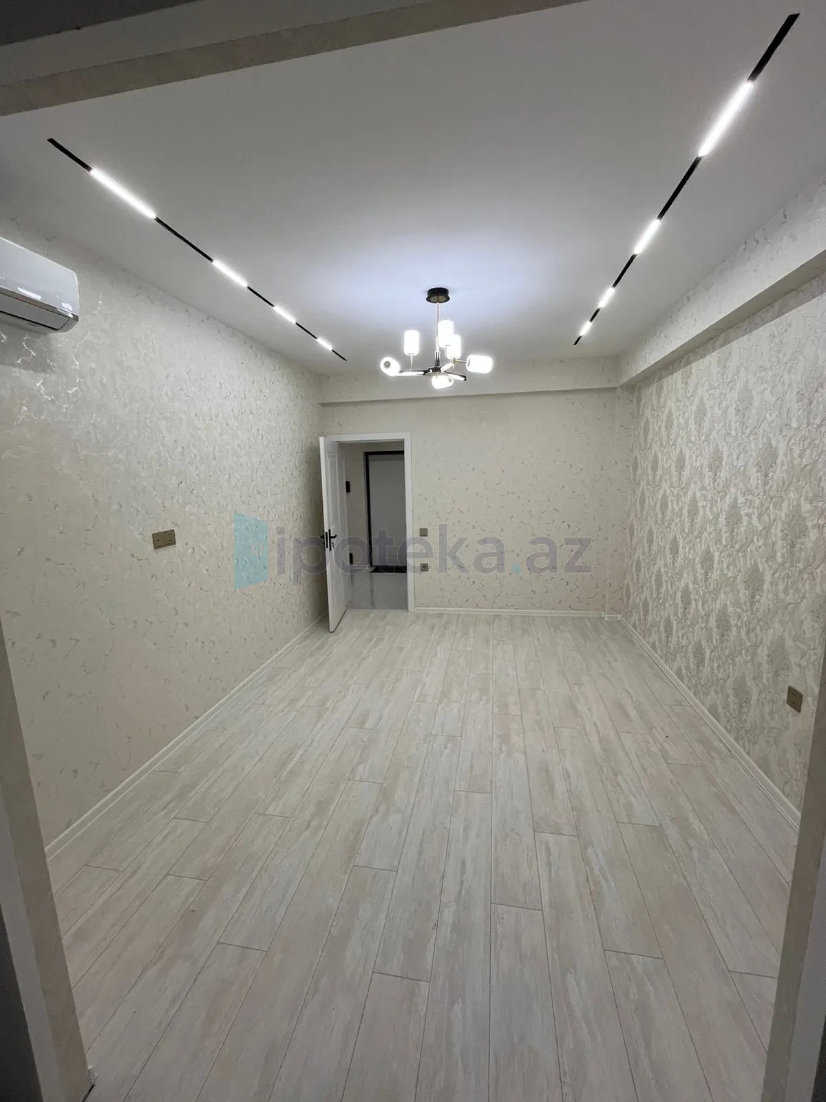 Satılır 2 otaqlı yeni tikili 62 m²