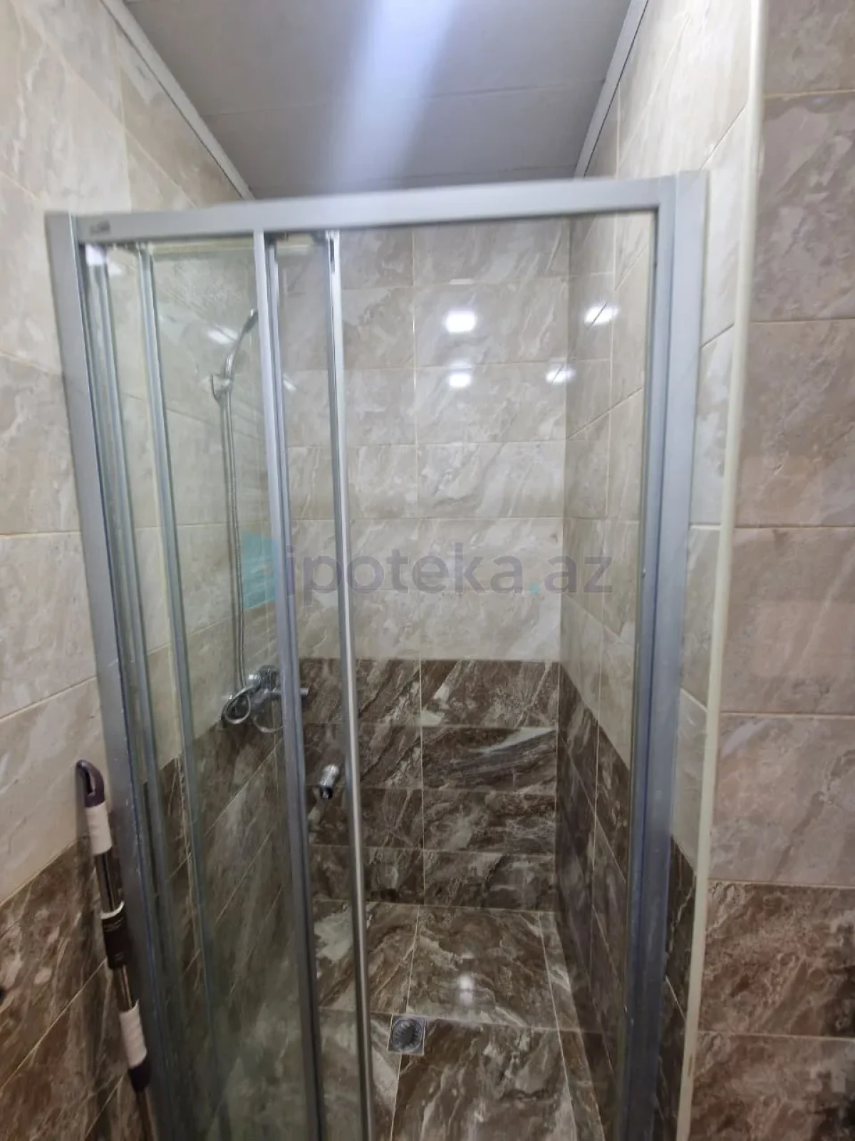 Satılır 1 otaqlı yeni tikili 44 m²