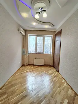 Satılır 2 otaqlı yeni tikili 60 m²
