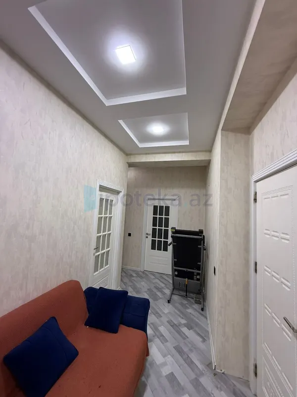 Satılır 2 otaqlı yeni tikili 76.5 m²