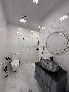 Satılır 2 otaqlı yeni tikili 76.5 m²