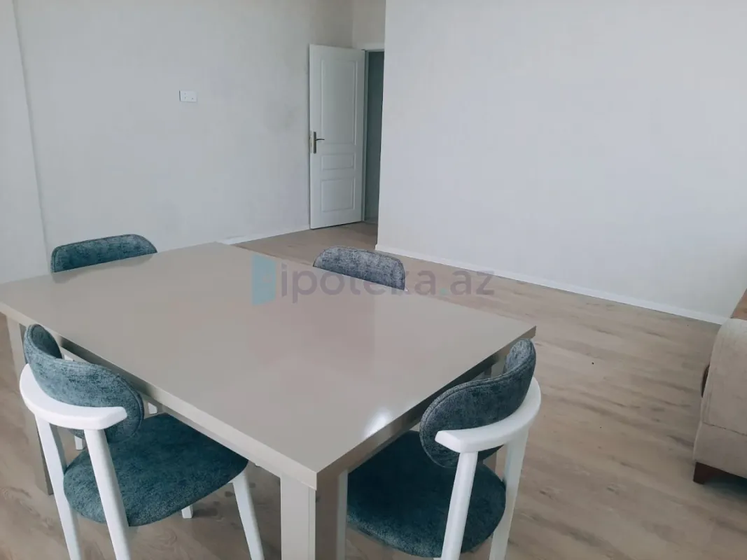 Satılır 3 otaqlı yeni tikili 93 m²