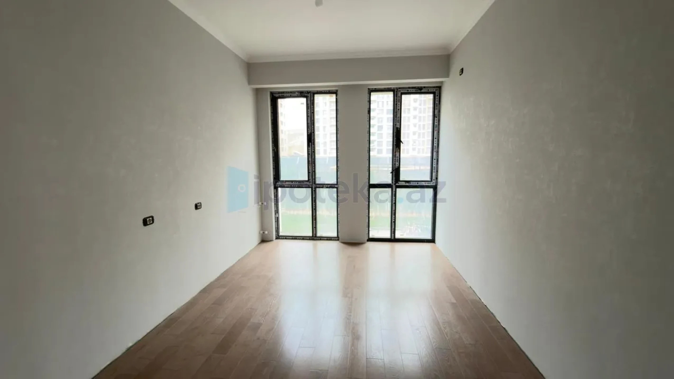 Satılır 4 otaqlı yeni tikili 121 m²