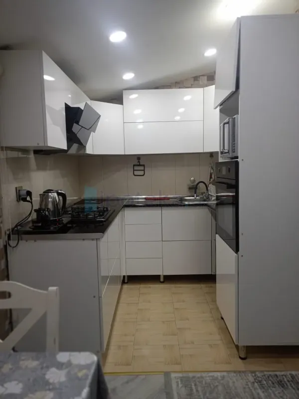 Satılır 2 otaqlı yeni tikili 74 m²