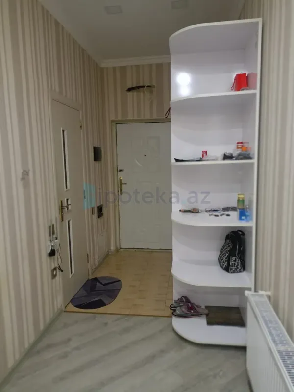 Satılır 2 otaqlı yeni tikili 74 m²