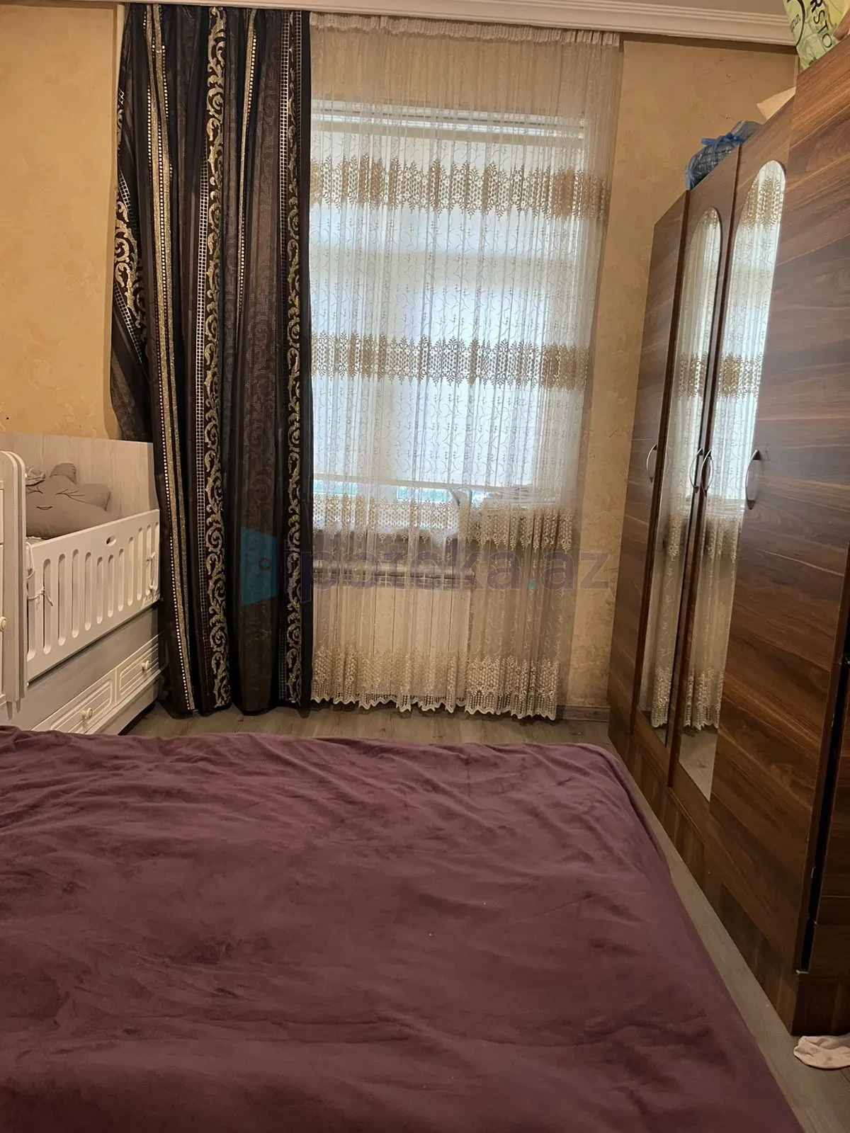 Satılır 2 otaqlı köhnə tikili 45 m²