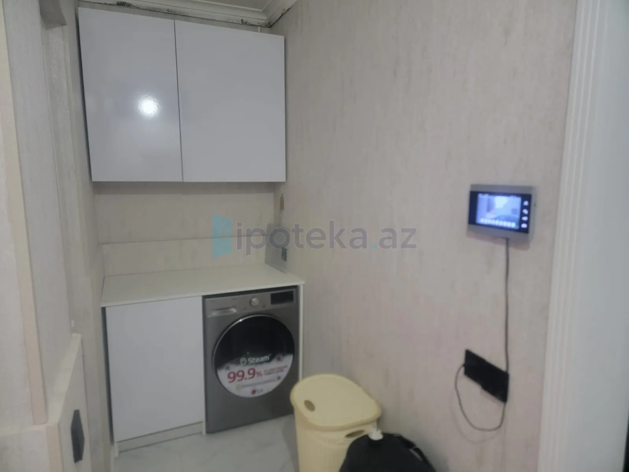 Satılır 8 otaqlı həyət evi 210 m²