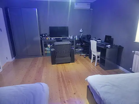 Satılır 8 otaqlı həyət evi 210 m²