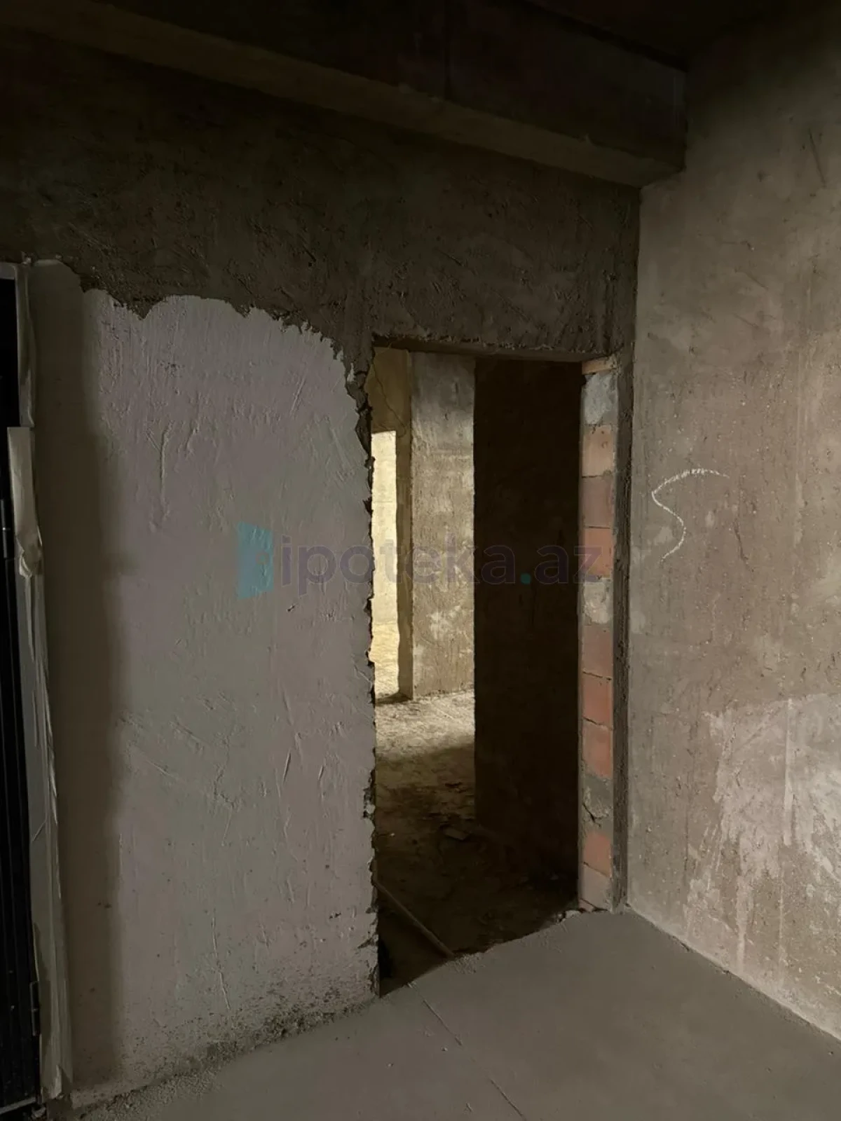 Satılır 2 otaqlı yeni tikili 74 m²