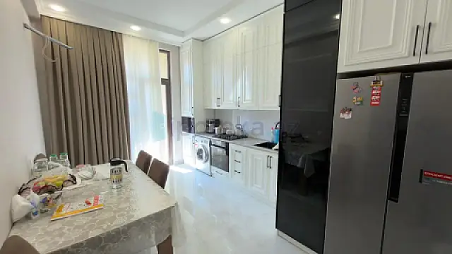 Satılır 2 otaqlı yeni tikili 89 m²