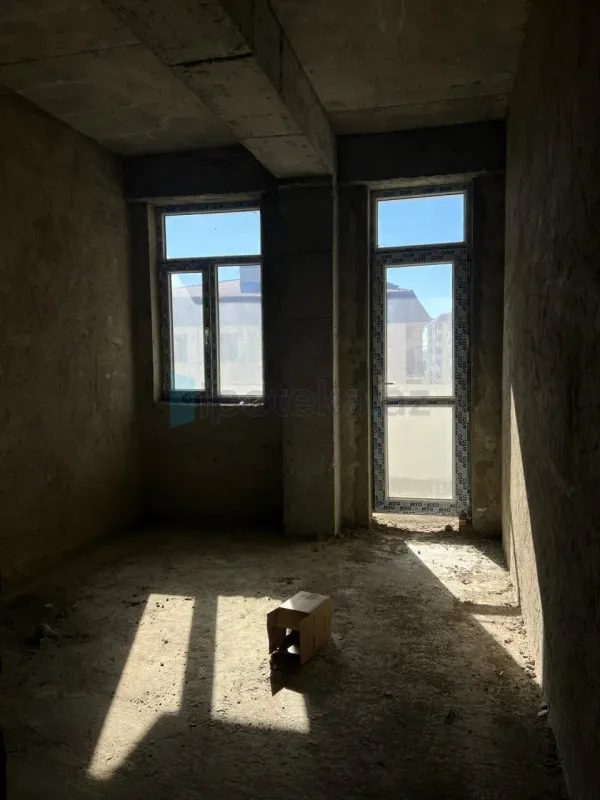 Satılır 2 otaqlı yeni tikili 70 m²