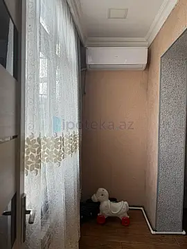 Satılır 2 otaqlı köhnə tikili 65 m²