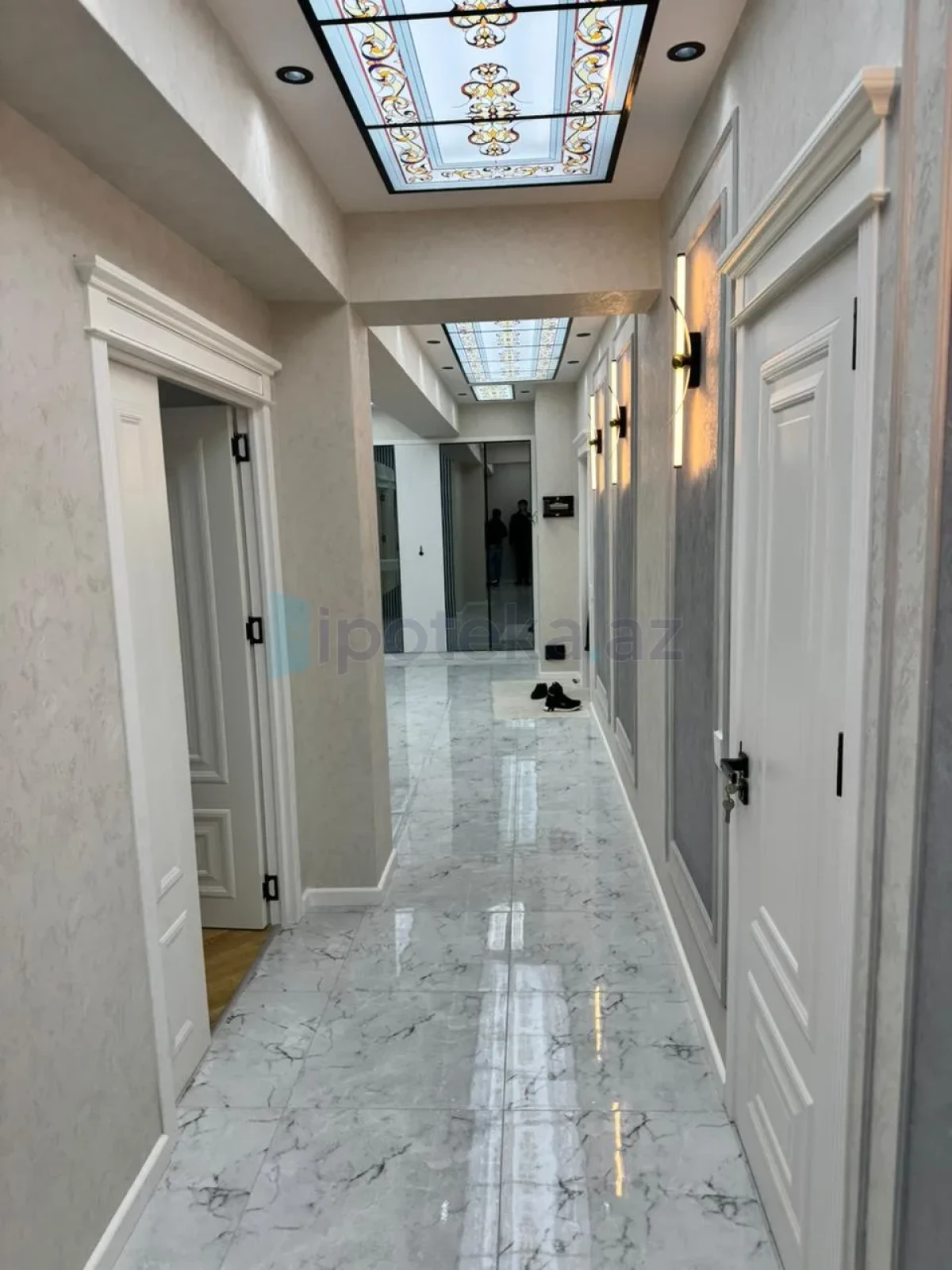 Satılır 4 otaqlı yeni tikili 153 m²