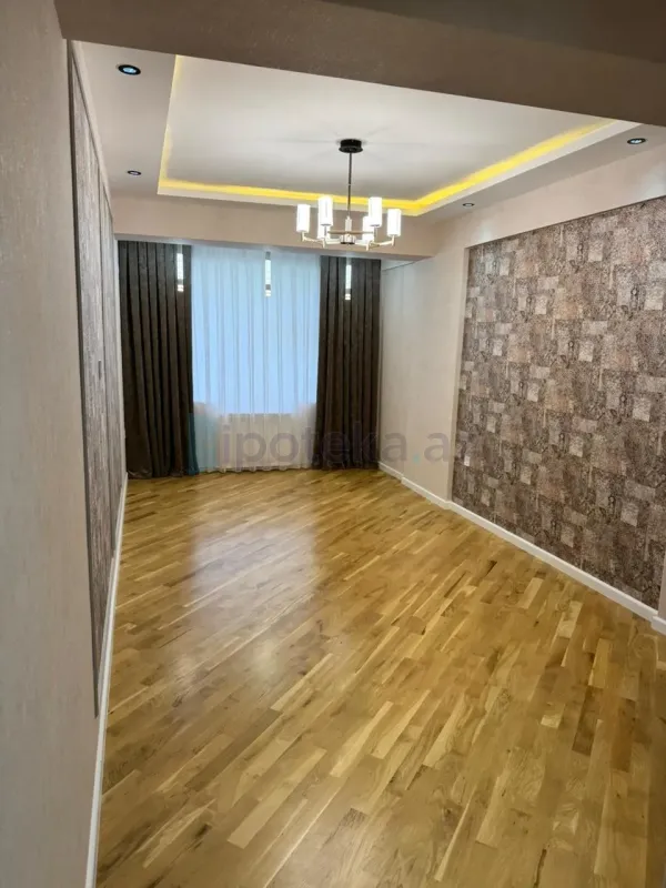 Satılır 4 otaqlı yeni tikili 153 m²