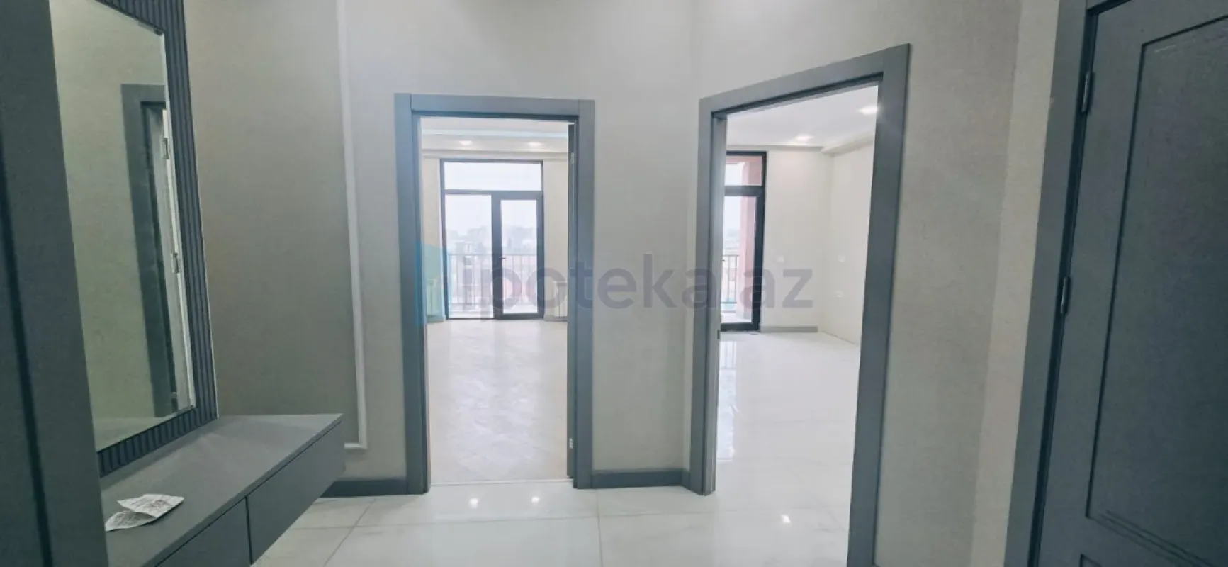 Satılır 3 otaqlı yeni tikili 112 m²