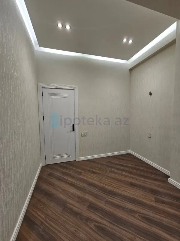 Satılır 2 otaqlı yeni tikili 42 m²