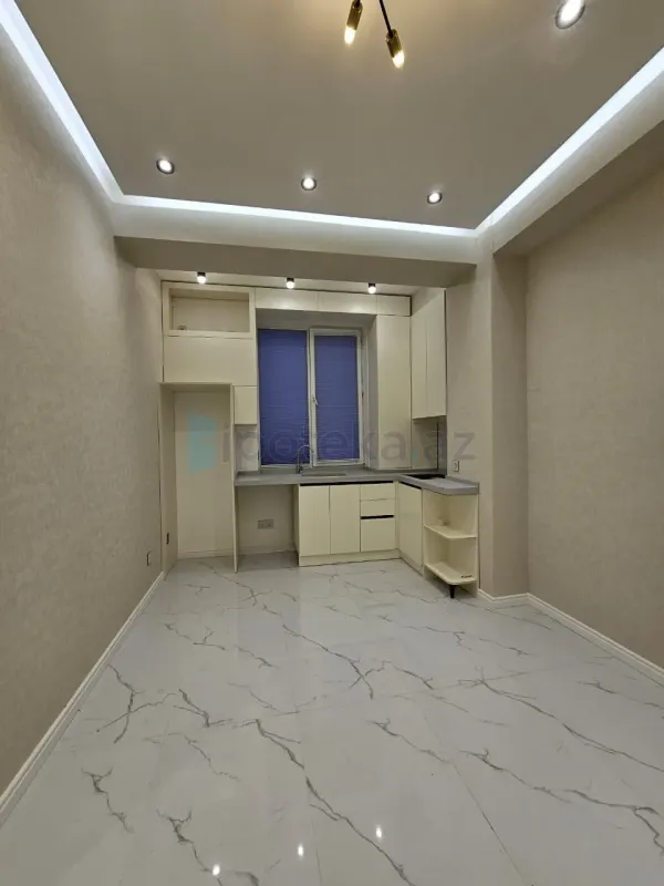 Satılır 2 otaqlı yeni tikili 42 m²