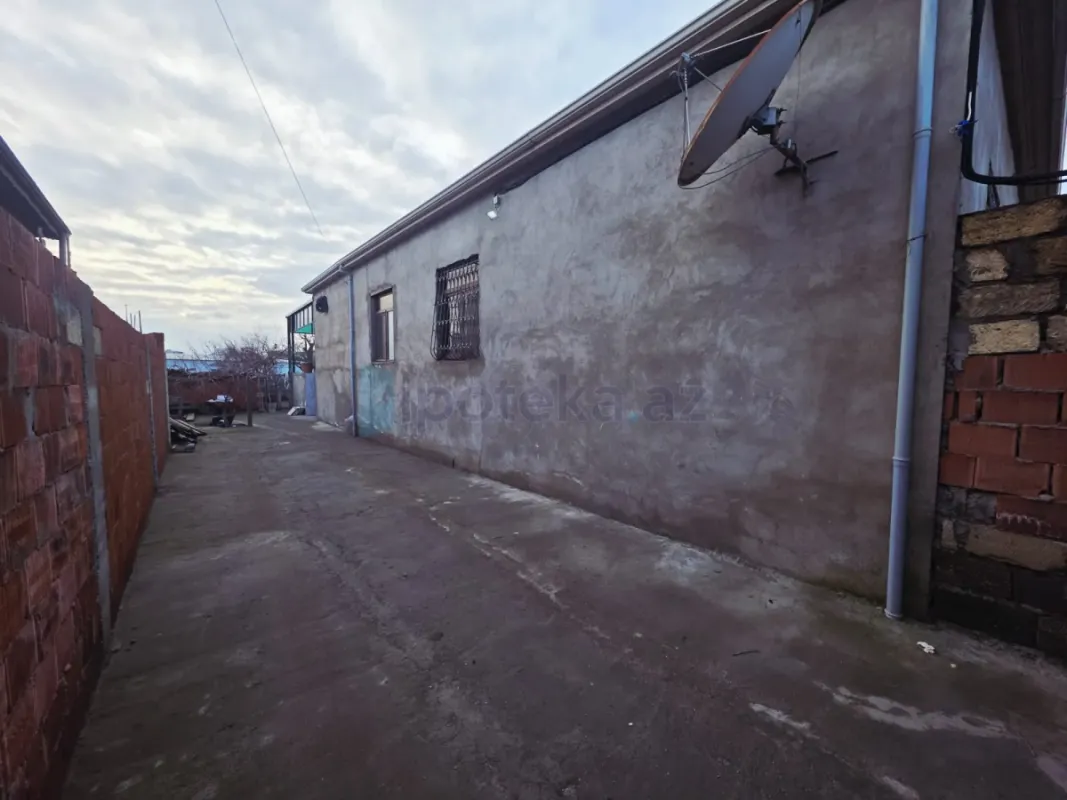 Satılır 4 otaqlı həyət evi 120 m²