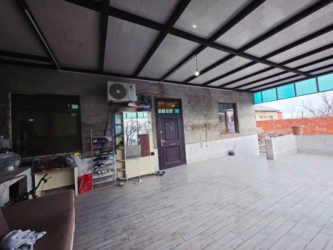 Satılır 4 otaqlı həyət evi 120 m²