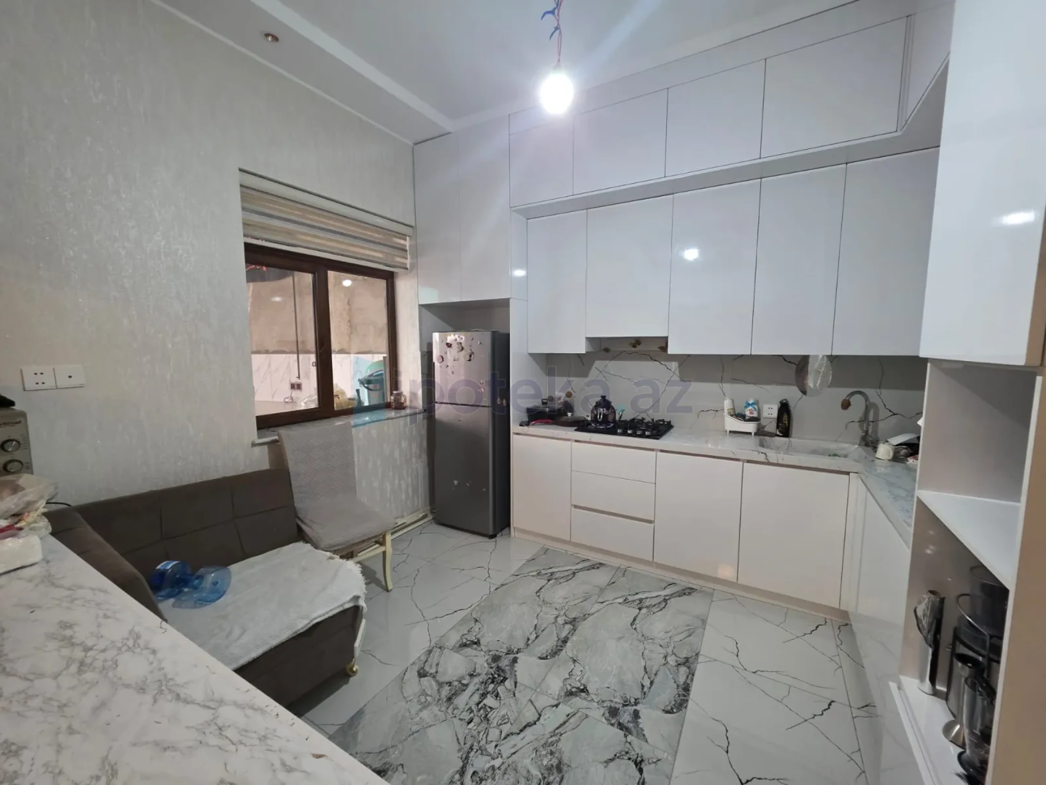 Satılır 4 otaqlı həyət evi 120 m²