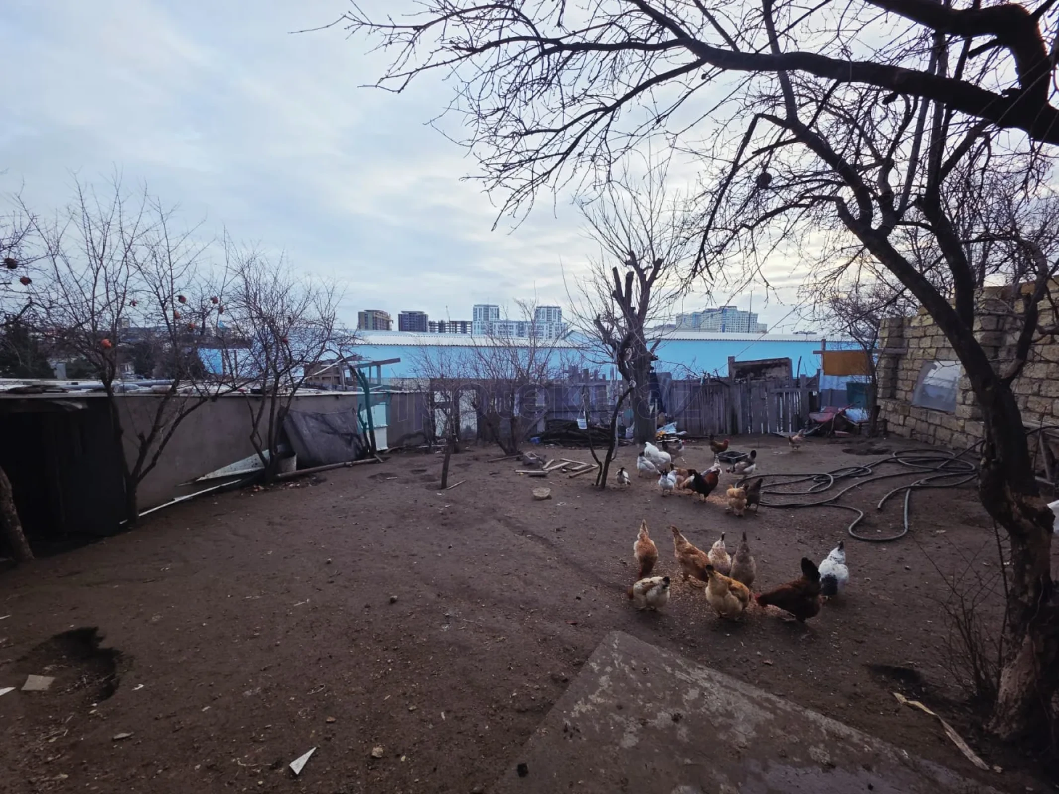 Satılır 4 otaqlı həyət evi 120 m²