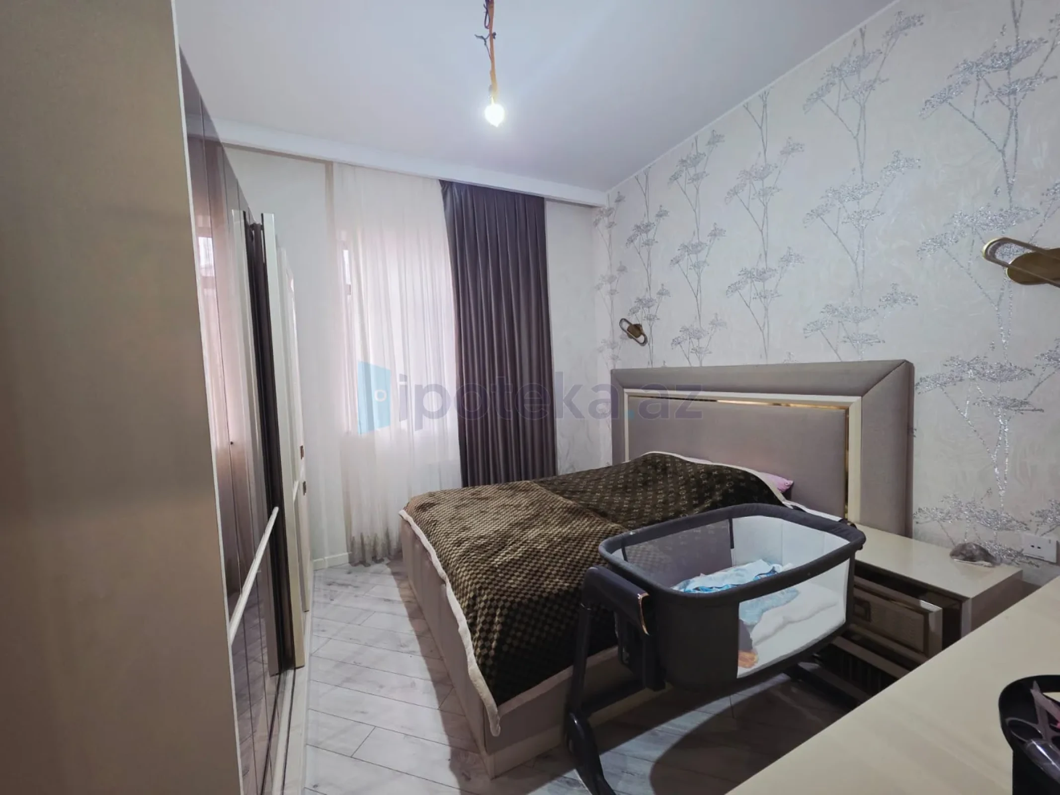 Satılır 4 otaqlı həyət evi 120 m²