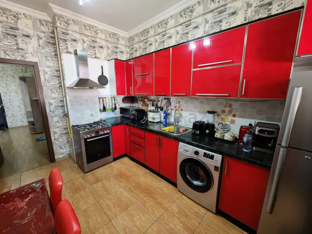 Satılır 3 otaqlı yeni tikili 92 m²