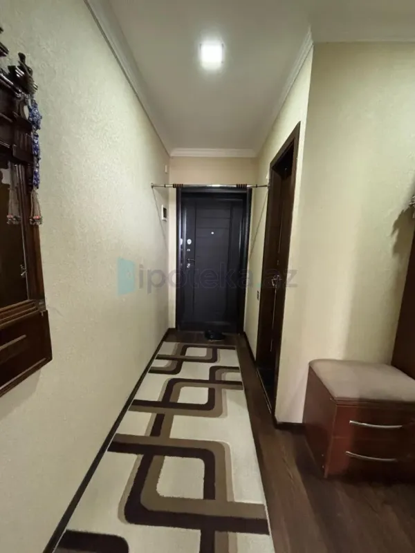 Satılır 2 otaqlı köhnə tikili 45 m²
