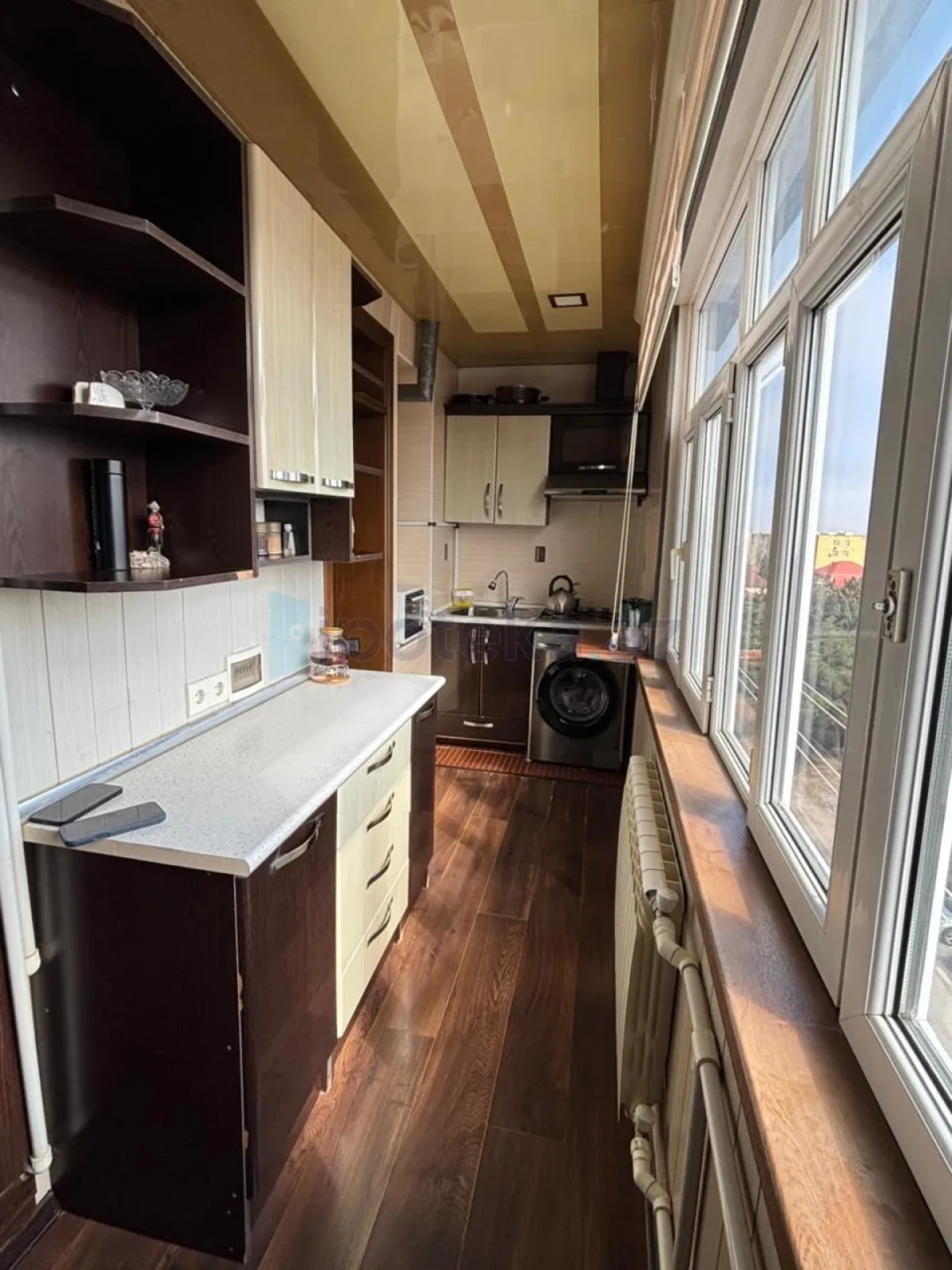 Satılır 2 otaqlı köhnə tikili 45 m²