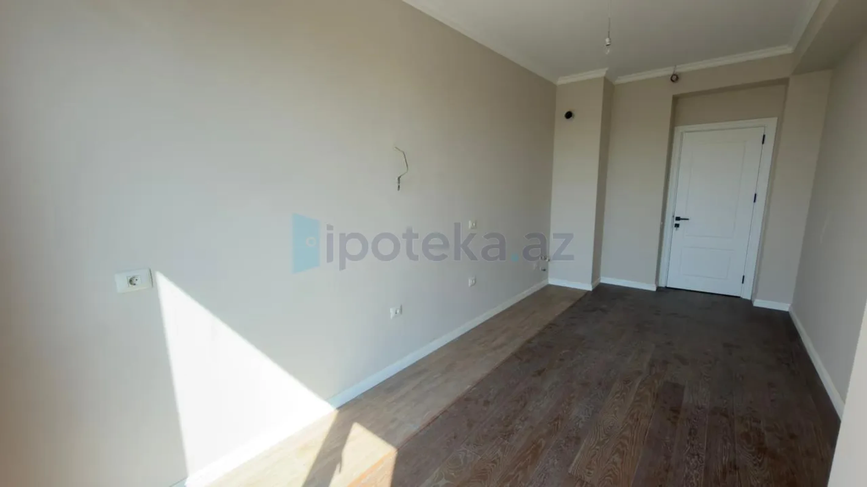 Satılır 4 otaqlı yeni tikili 124 m²