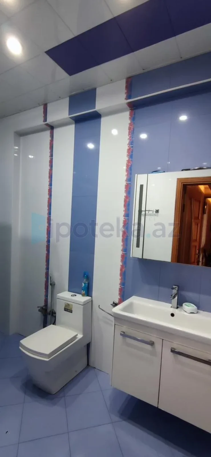 Satılır 4 otaqlı yeni tikili 150 m²